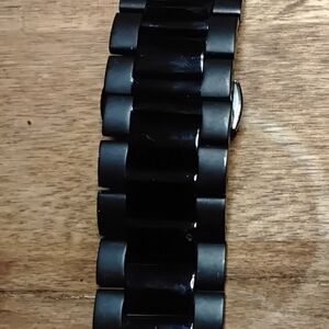 Black Bracelet with Glossy Finish